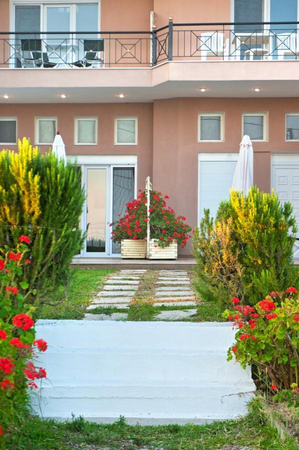 Ferienwohnung Christina'S Sea House Nikiti  Exterior foto