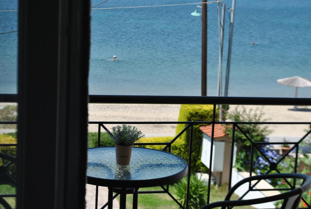 Ferienwohnung Christina'S Sea House Nikiti  Exterior foto